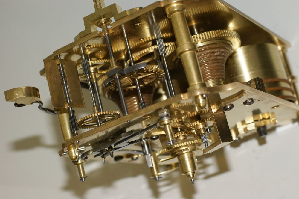 Englische Wanduhr „Act of Parliament“